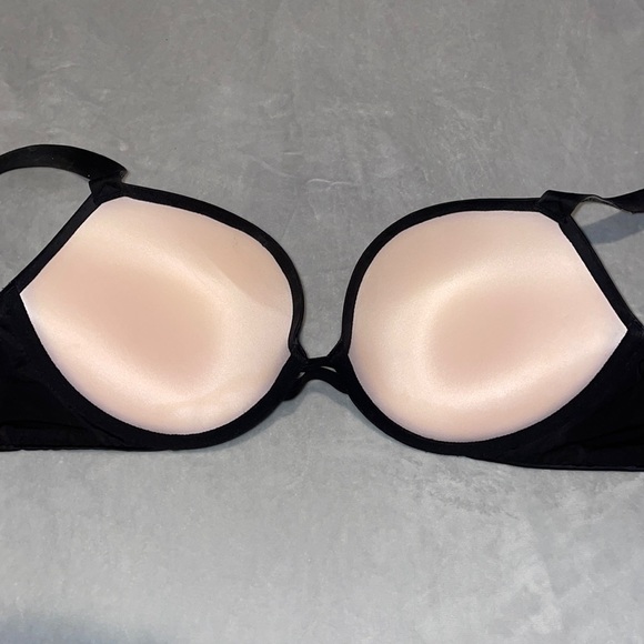 NWOT Victorias Secret Rhinestone push-up black bombshell bra - Picture 7 of 9